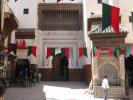 Maroc (المغرب) - Caravansérail an-Najjarin, Fès (فندق النجارين، فاس) - La place (...)